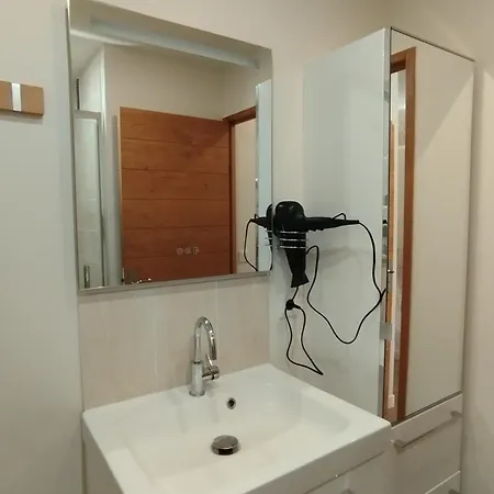 Les Voiles Blanches Appartement *